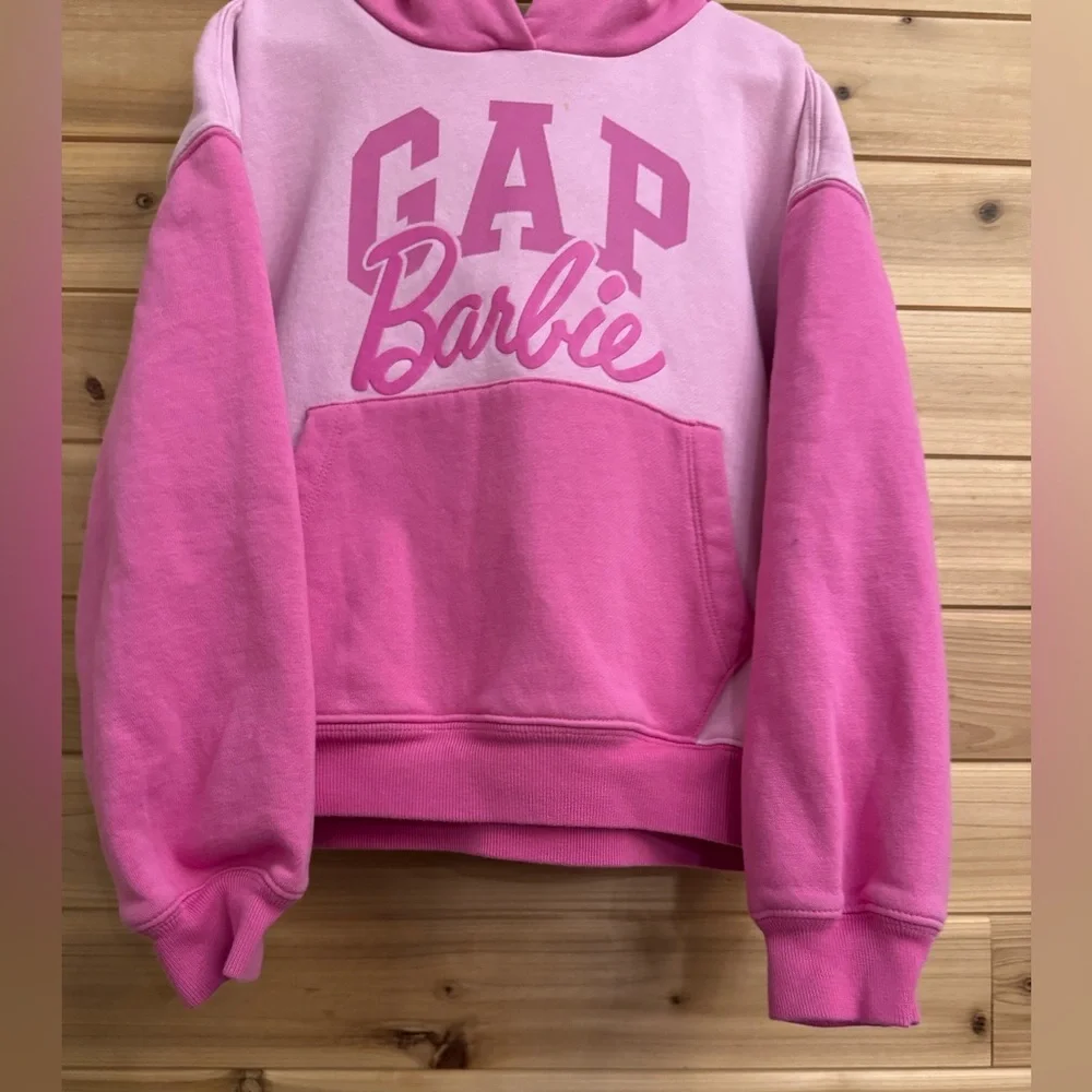 GAP 8/9 Pink Colorblock Barbie Pullover Hoodie Barbiecore Girly Preppy Cozy